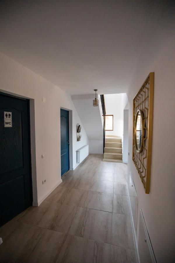 Dania&Petru Residence Tirgu Ocna Exterior photo